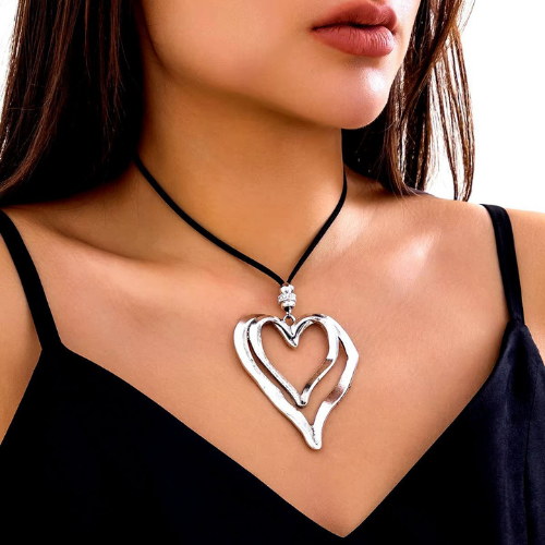 Heart Silver And And Black Necklace