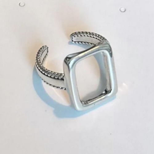 Silver Ring Square Shape