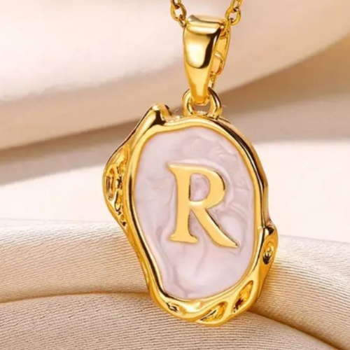 Necklace Gold Letter R