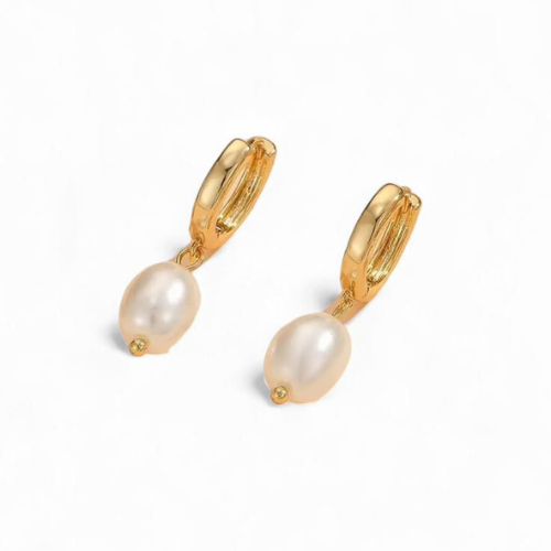 Earrings Elegant Hoop Gold and Pearl Round