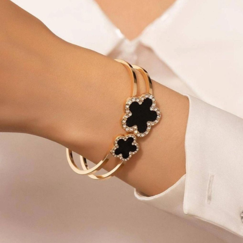 Golden Bracelet Black Flowers