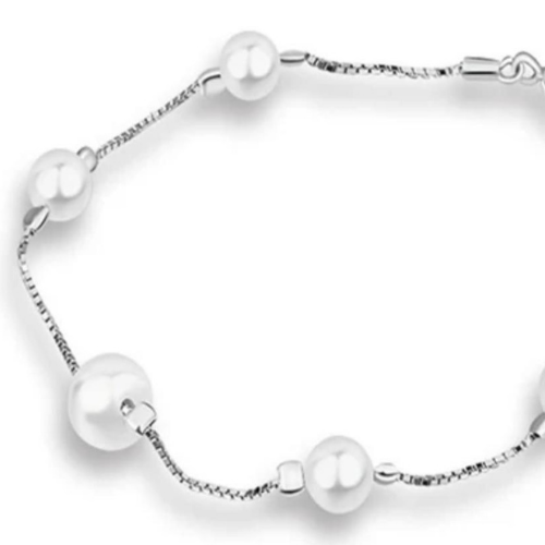 Silver Bracelet with Pearls