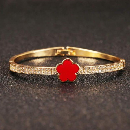 Bracciale con fiore rosso