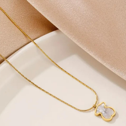 Golden Necklace White