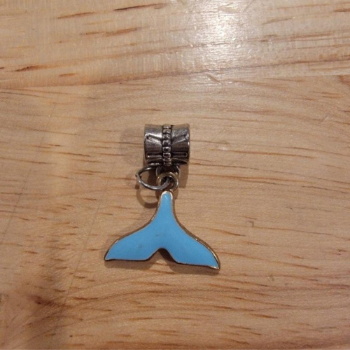 Charm Whale Tail