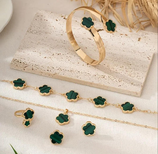 Van Cleef Jewels Inspiration Collana + Orecchini + Bracciale + Anello Colore Verde e Oro